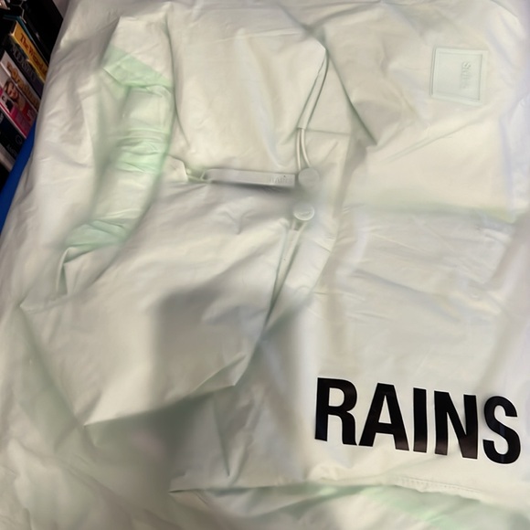 RAINS Loop Vest Mineral Women’s NWT Small Unisex - Picture 7 of 9